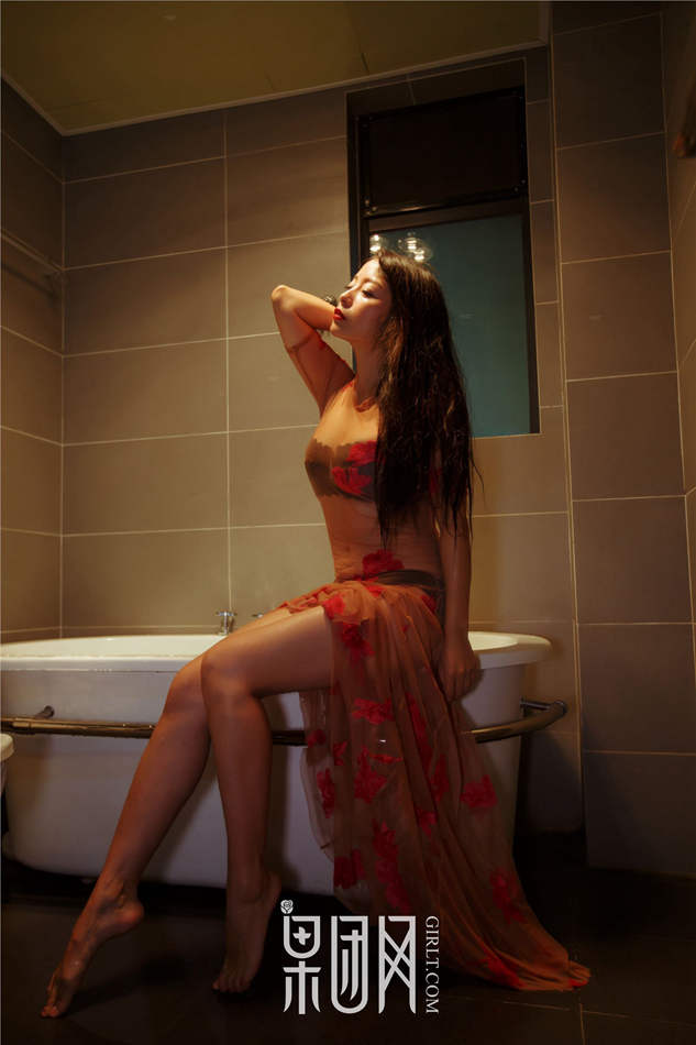 [Girlt果团网] No.074 红霓裳