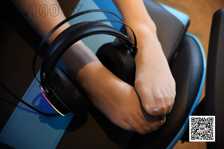 [IESS一千零一夜]  腿腿 网瘾少女1