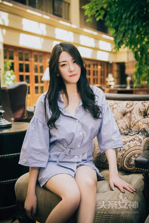 [头条女神] 丹丹